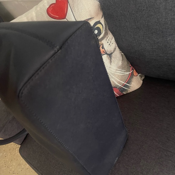 Kate Spade Navy Shoulder Bag
Navy blue - Picture 4 of 6